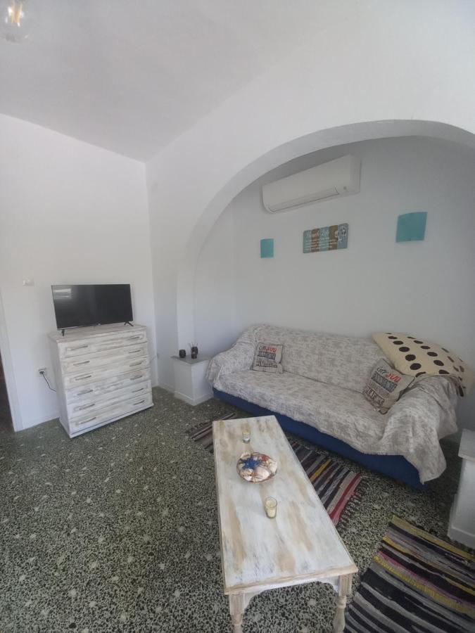 Alas House Айя-Триас Экстерьер фото